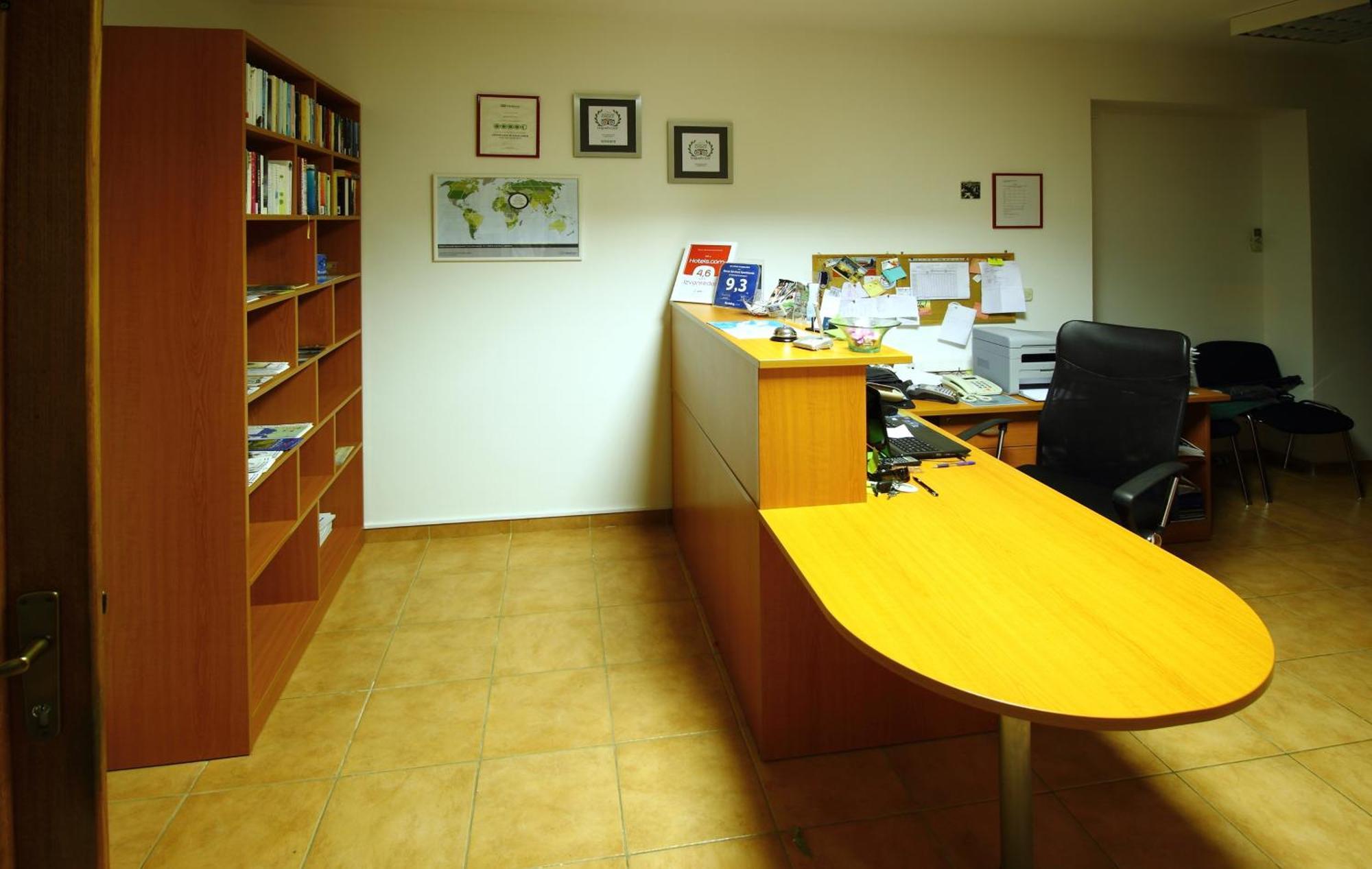 Bacan Serviced Apartments تْسافتات المظهر الخارجي الصورة